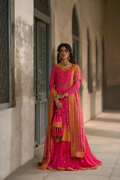 Erum Khan | Mannat Formals | Rangoli - Pakistani Designer Dress - by Erum Khan | Type: Bridal - 100% Original at Saira Sultan
