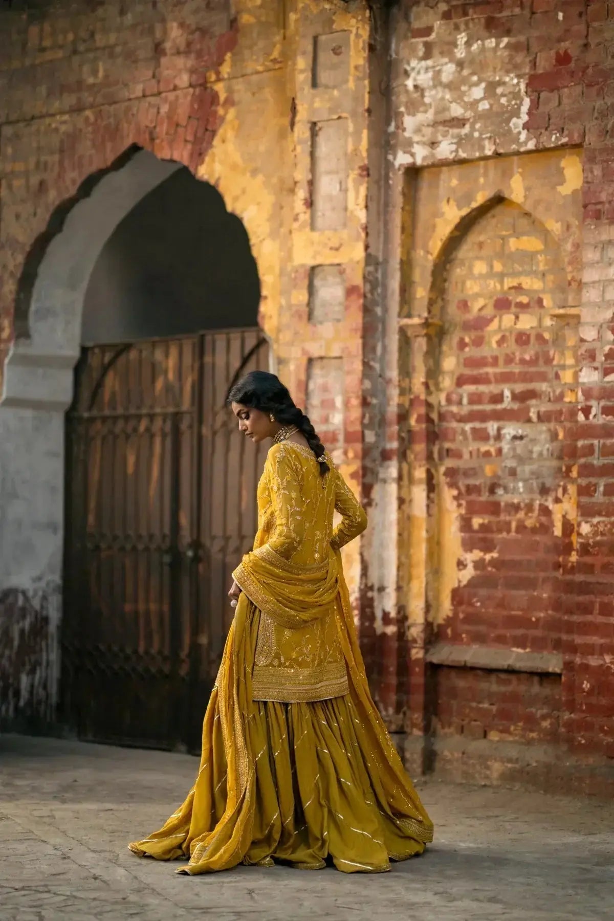 Erum Khan | Mannat Formals | Aatish - Pakistani Designer Dress - by Erum khan | Type: Bridal - 100% Original at Saira Sultan