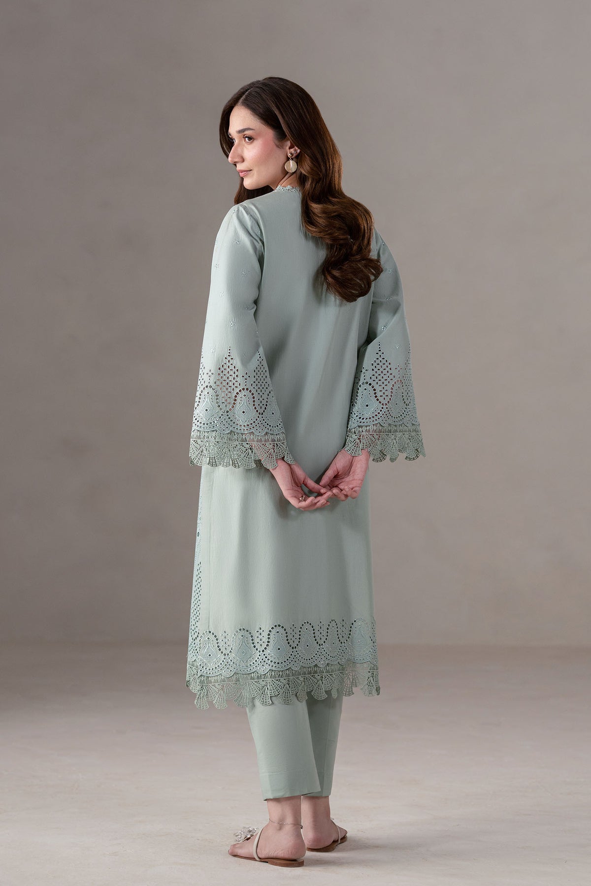 Akbar Aslam | Pret Lawn | Mireve S Ice Blue Lawn