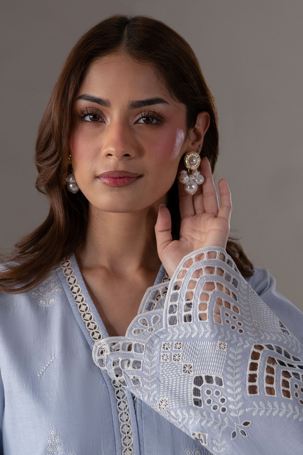 Akbar Aslam | Pret Lawn | Misty L LIight blue Grey Lawn