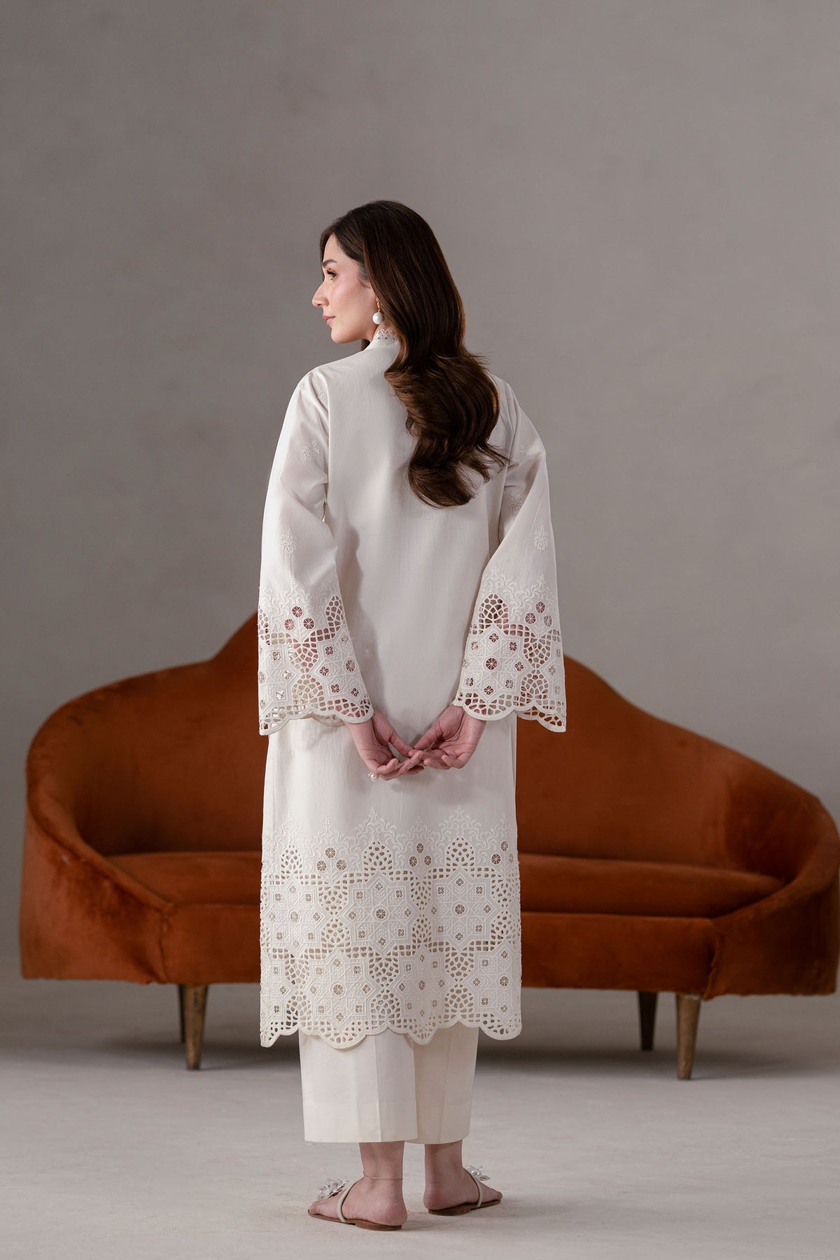 Akbar Aslam | Pret Lawn | Ecru S White Lawn