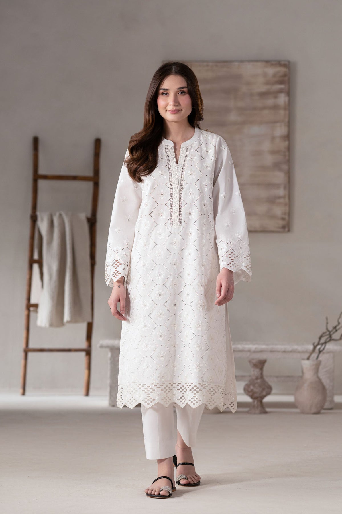 Akbar Aslam | Pret Lawn | Frost XS White Lawn