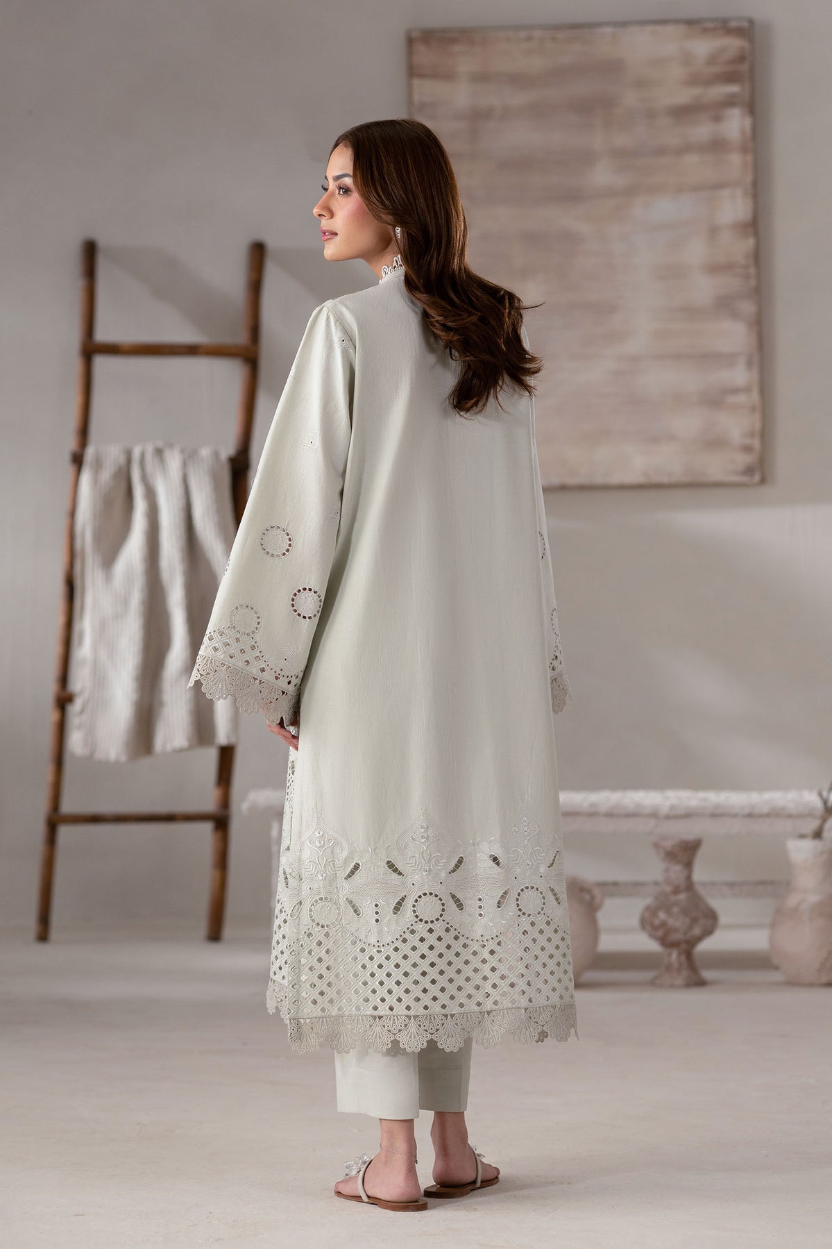 Akbar Aslam | Pret Lawn | Eyla S Light Gray Lawn
