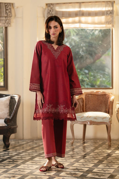 Xenia Formals | Summer Away 25 | BELARUS S Maroon Lawn