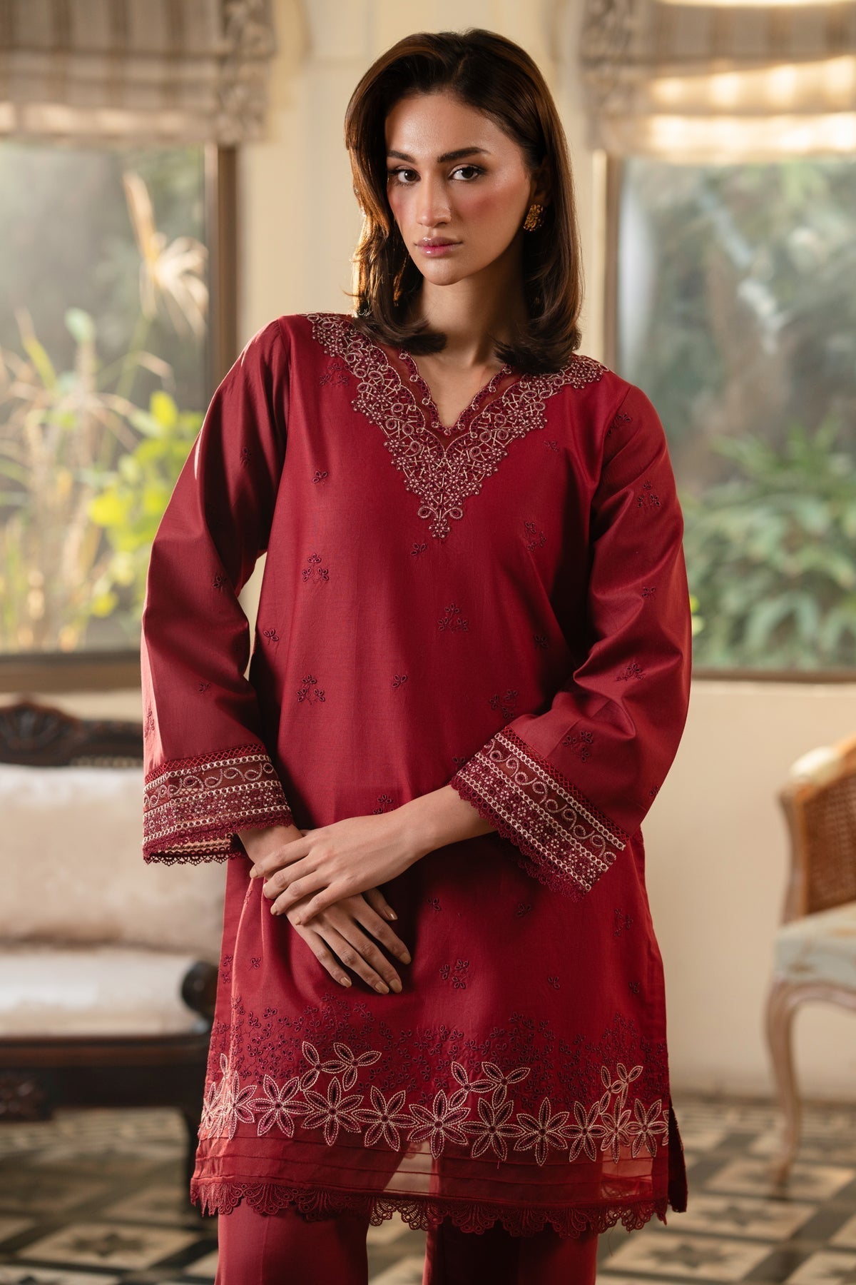 Xenia Formals | Summer Away 25 | BELARUS L Maroon Lawn
