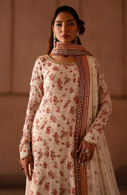 Emaan Adeel | Casabella Wedding Formals | CLOVERA - Pakistani Designer Dress - by Emaan Adeel | Type: Ladies Clothes - 100% Original at Saira Sultan