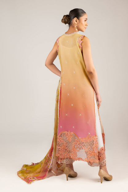 Mushq | Manaram Luxury Lawn 25 | Tranquil Spark S Powder Peach Lawn