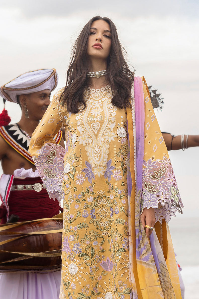 Mushq | Manaram Luxury Lawn 25 | Gold Glow M Gold Lawn