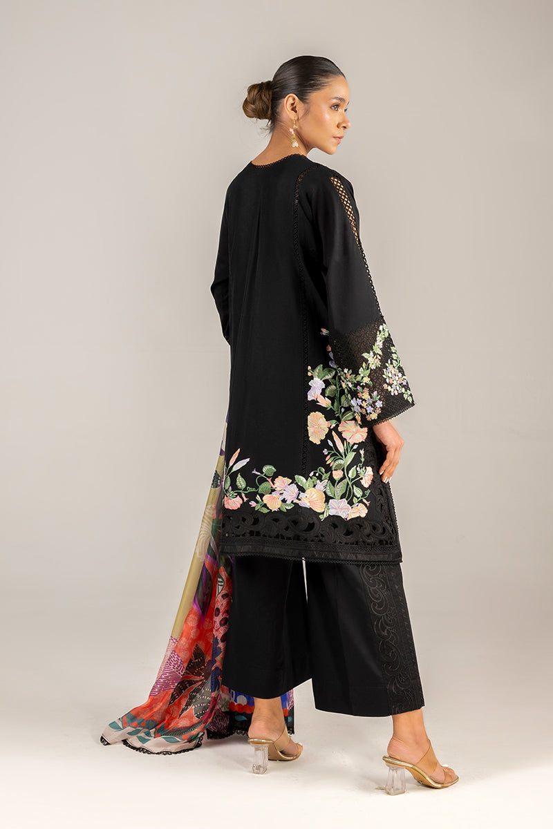 Mushq | Manaram Luxury Lawn 25 | Dazzling Glimmer S Black Lawn