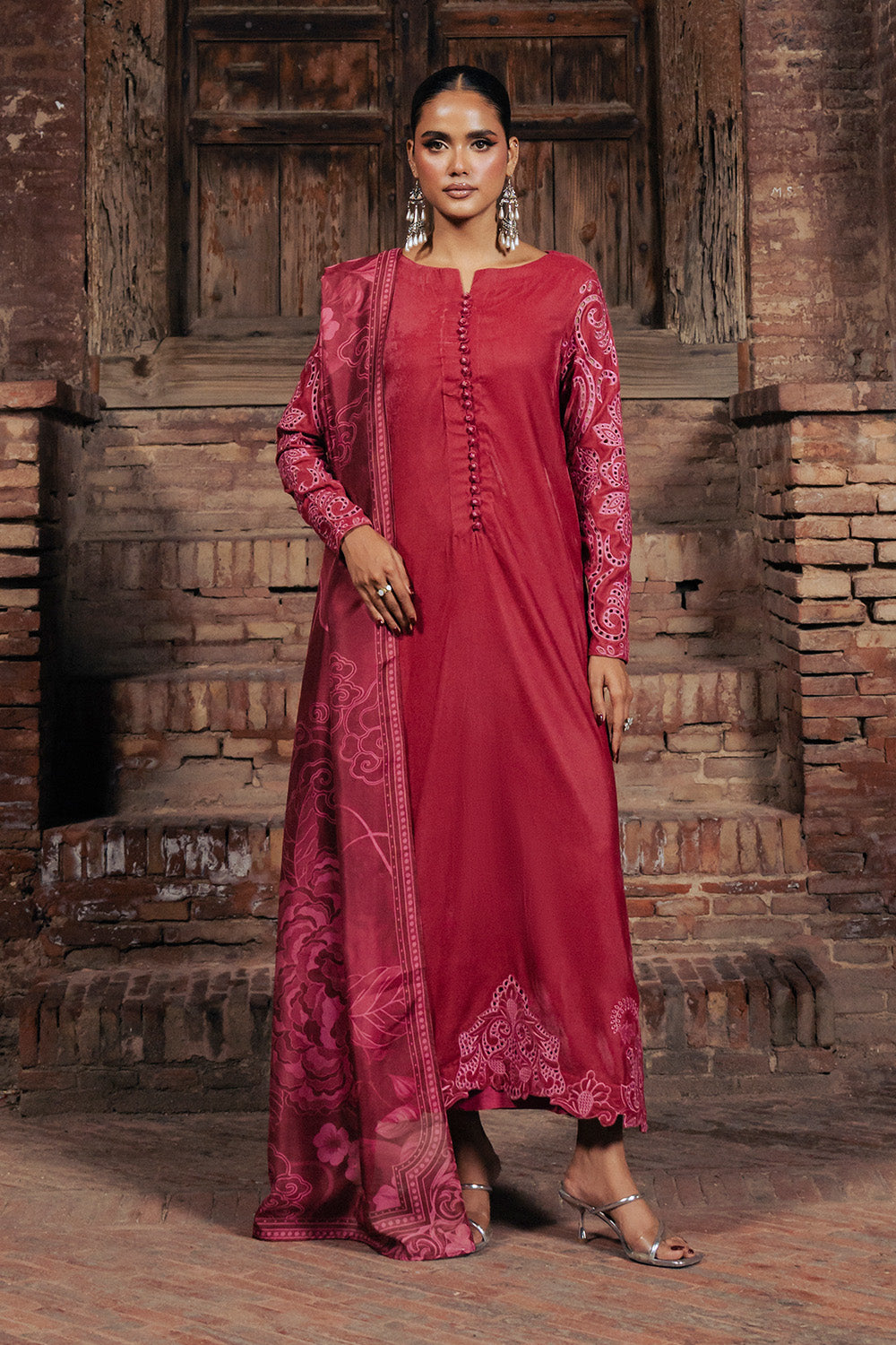 Maryum N Maria | Gulshan e Makhmal | ZOE - MSS5611 by Maryum N Maria - Designer Dress - Type : Ladies Clothes - Available at Saira Sultan - 100% Original 