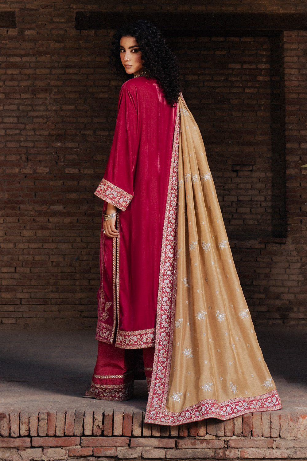 Maryum N Maria | Gulshan e Makhmal | BENOITE - MWS5887 by Maryum N Maria - Designer Dress - Type : Ladies Clothes - Available at Saira Sultan - 100% Original 