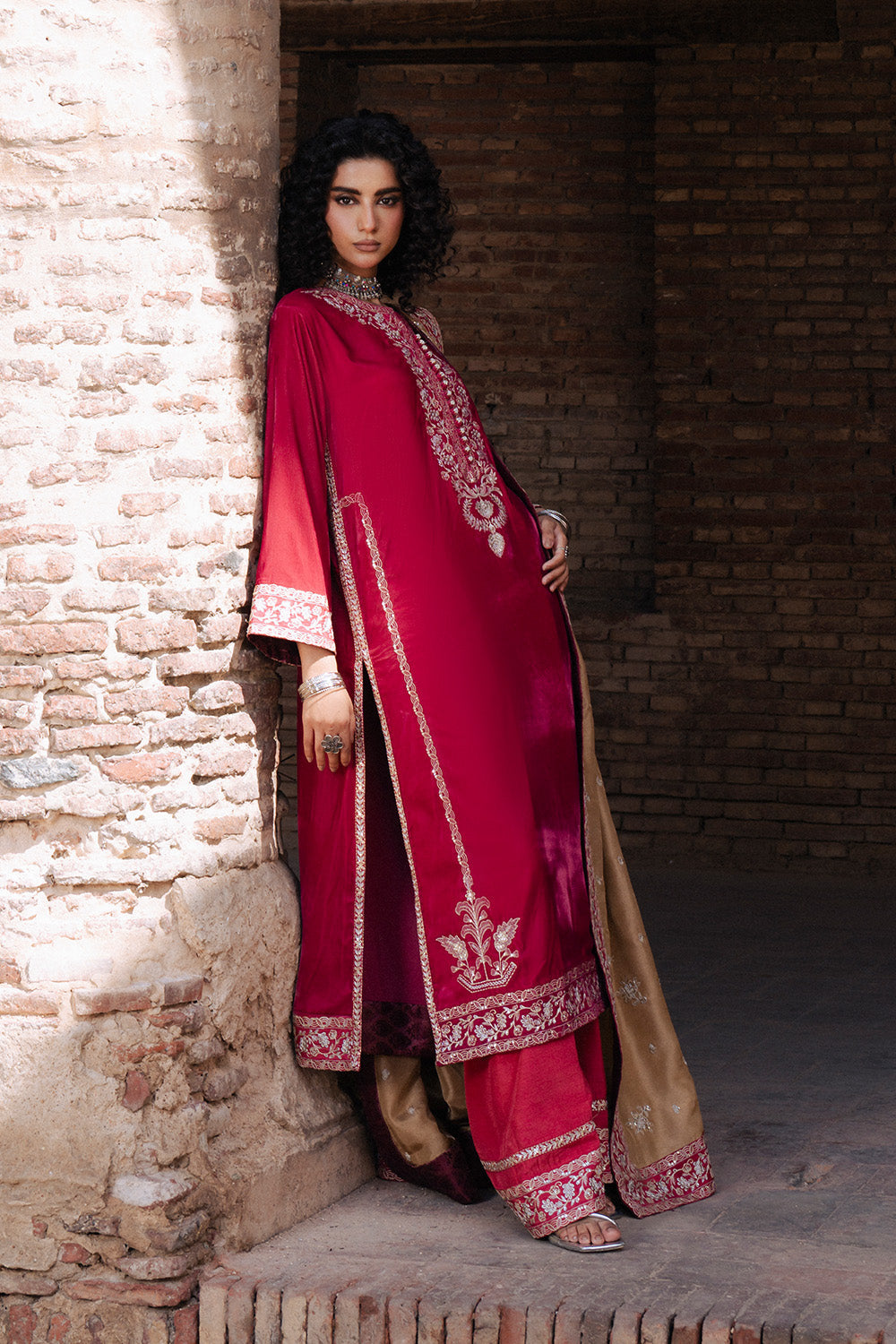 Maryum N Maria | Gulshan e Makhmal | BENOITE - MWS5887 by Maryum N Maria - Designer Dress - Type : Ladies Clothes - Available at Saira Sultan - 100% Original 