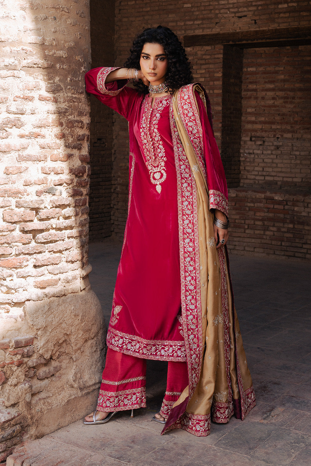 Maryum N Maria | Gulshan e Makhmal | BENOITE - MWS5887 by Maryum N Maria - Designer Dress - Type : Ladies Clothes - Available at Saira Sultan - 100% Original 