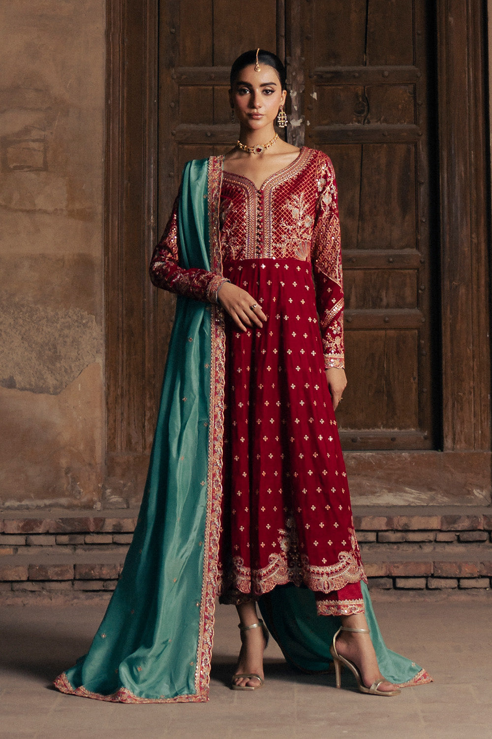 Maryum N Maria | Gulshan e Makhmal | DESIREE - MWS5889 by Maryum N Maria - Designer Dress - Type : Ladies Clothes - Available at Saira Sultan - 100% Original 