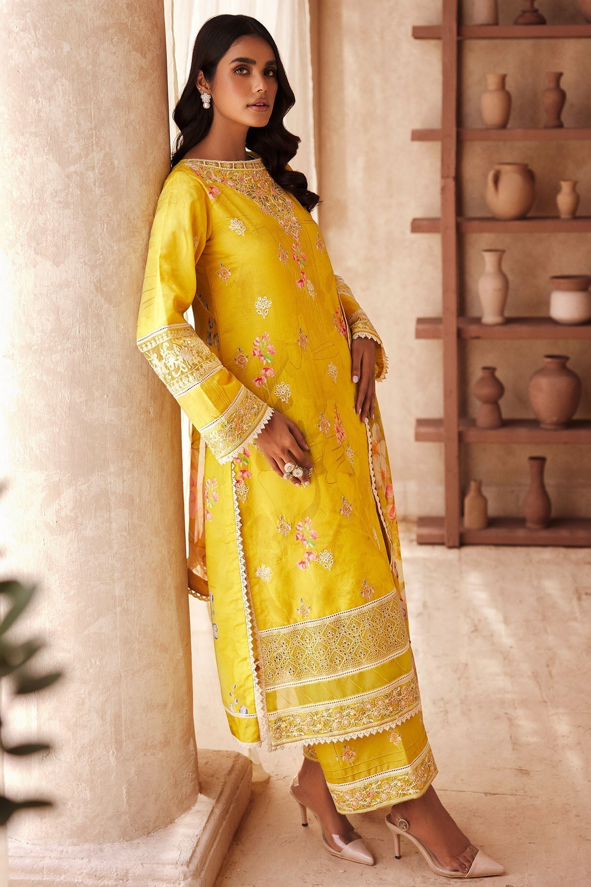 Motifz | Premium Lawn 25 | 3741-ELIE XL Yellow Lawn
