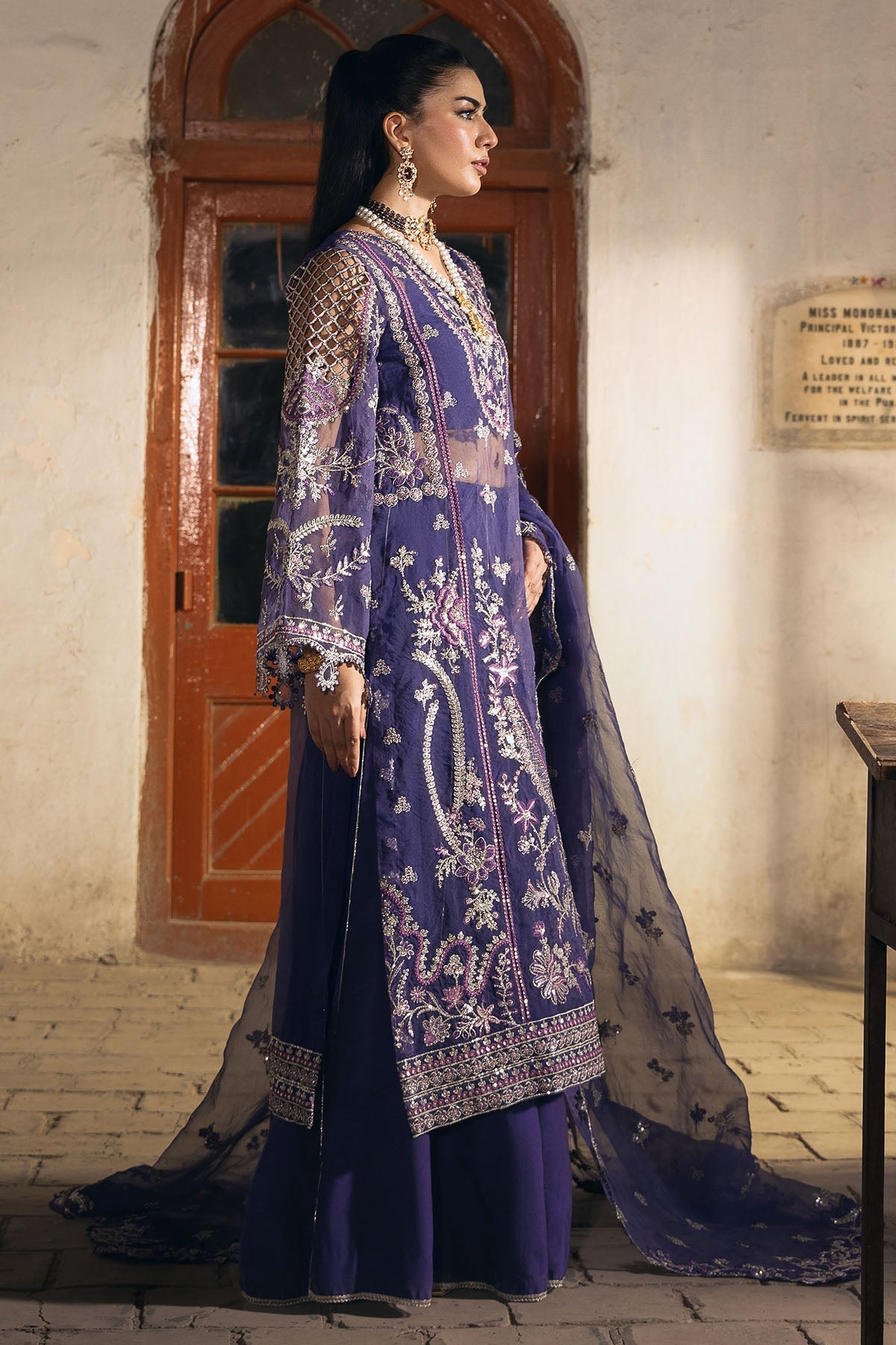 Motifz | Luxury Formal | 4811-DAISHA - Pakistani Designer Dress - by Motifz - Type : Ladies Clothes - 100% Original at Saira Sultan