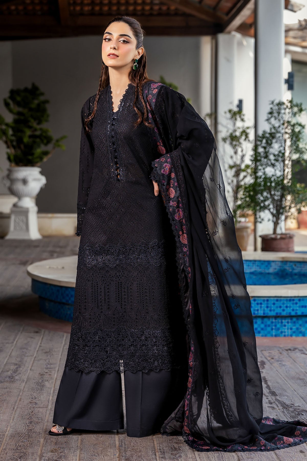 Motifz | Premium Lawn 25 | 5326-COURTNEY L Black Lawn