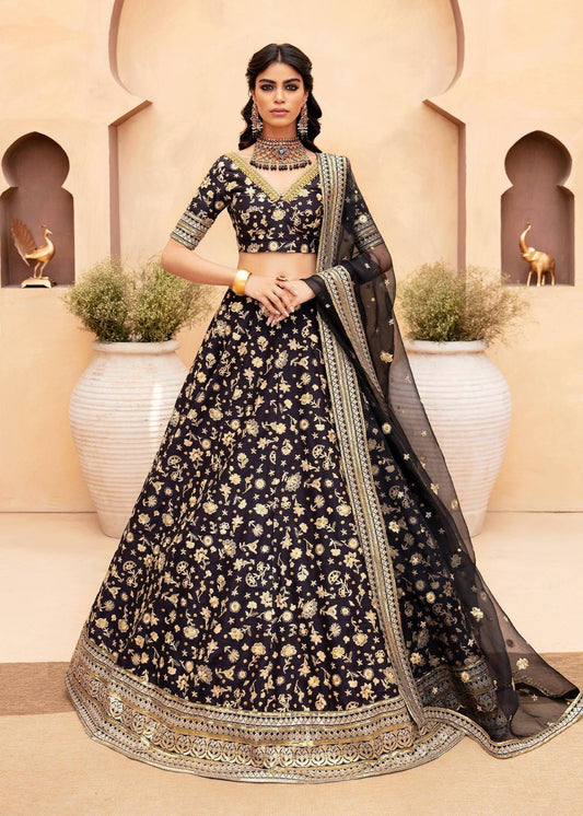 Waqas Shah | Madhubala | LAKSHMI - Pakistani Designer Dress - by Waqas Shah | Type: Formal - 100% Original at Saira Sultan