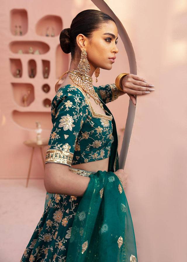 Waqas Shah | Madhubala | SHAHRBAANU - Pakistani Designer Dress - by Waqas Shah | Type: Formal - 100% Original at Saira Sultan