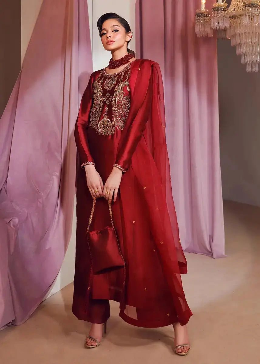 Mahum Asad | Forever and Ever Formals | La Bella - Pakistani Designer Dress - by Mahum Asad | Type: Formal - 100% Original at Saira Sultan