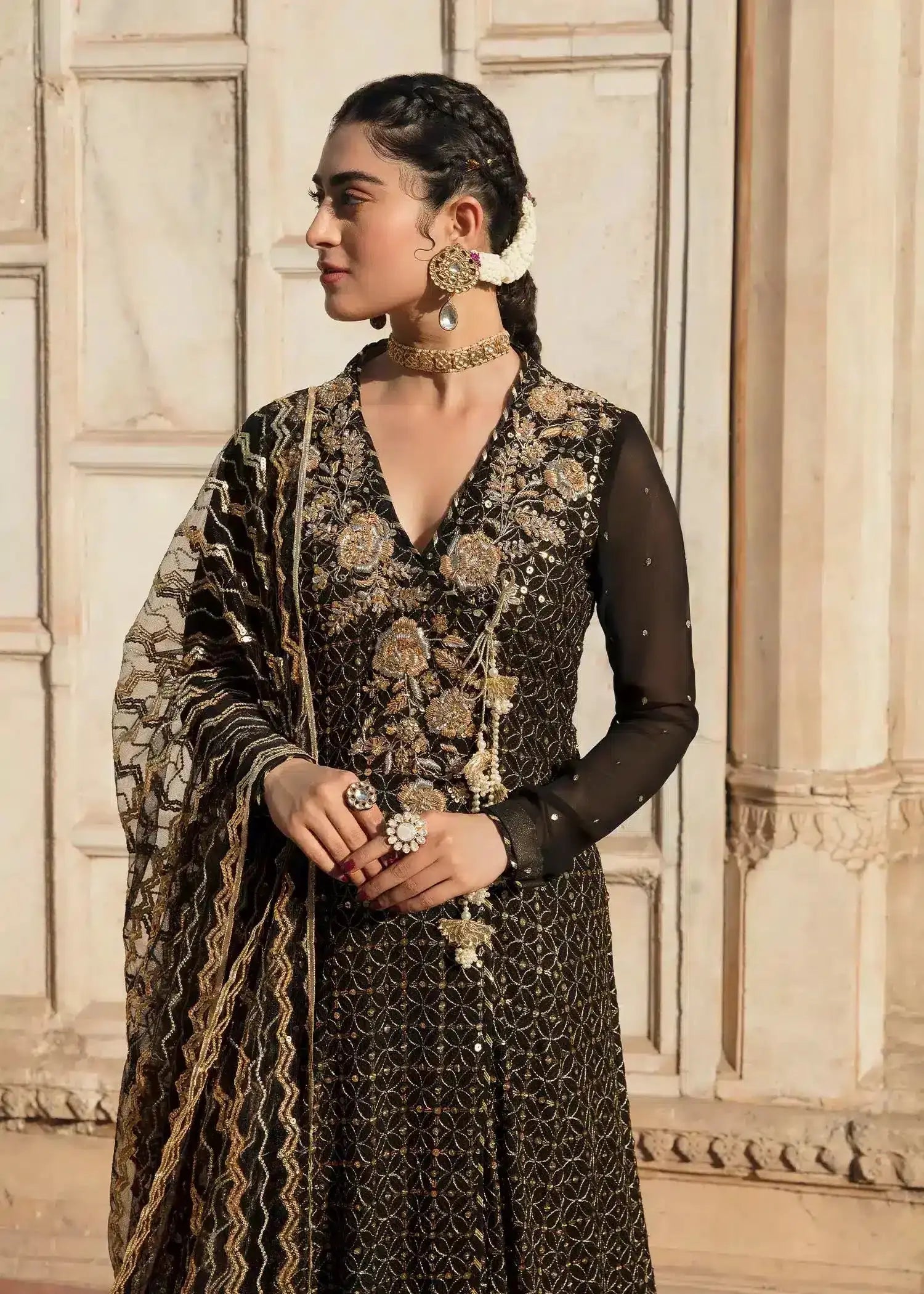 Mahum Asad | Gul Posh Luxury Formals 23 | Chiraagh - Pakistani Designer Dress - by Mahum Asad | Type: Formal - 100% Original at Saira Sultan