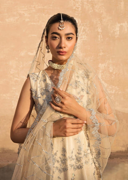 Mahum Asad | Gul Posh Luxury Formals 23 | Bahaar - Pakistani Designer Dress - by Mahum Asad | Type: Formal - 100% Original at Saira Sultan