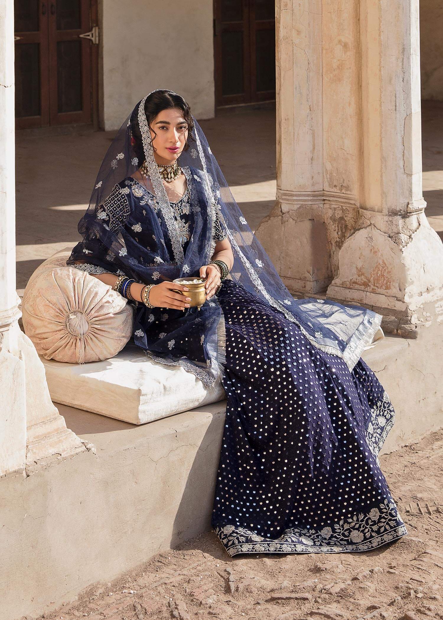Mahum Asad | Gul Posh Luxury Formals 23 | Aaraish - Pakistani Designer Dress - by Mahum Asad | Type: Formal - 100% Original at Saira Sultan