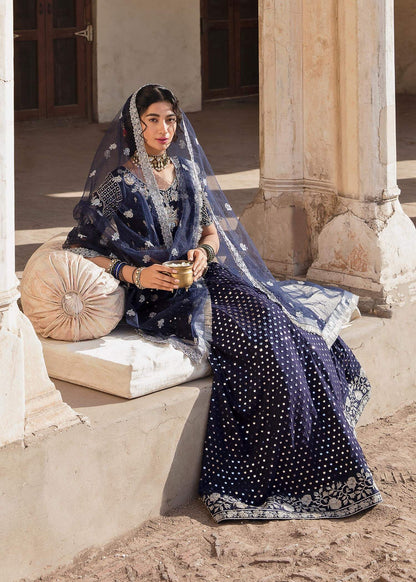 Mahum Asad | Gul Posh Luxury Formals 23 | Aaraish - Pakistani Designer Dress - by Mahum Asad | Type: Formal - 100% Original at Saira Sultan