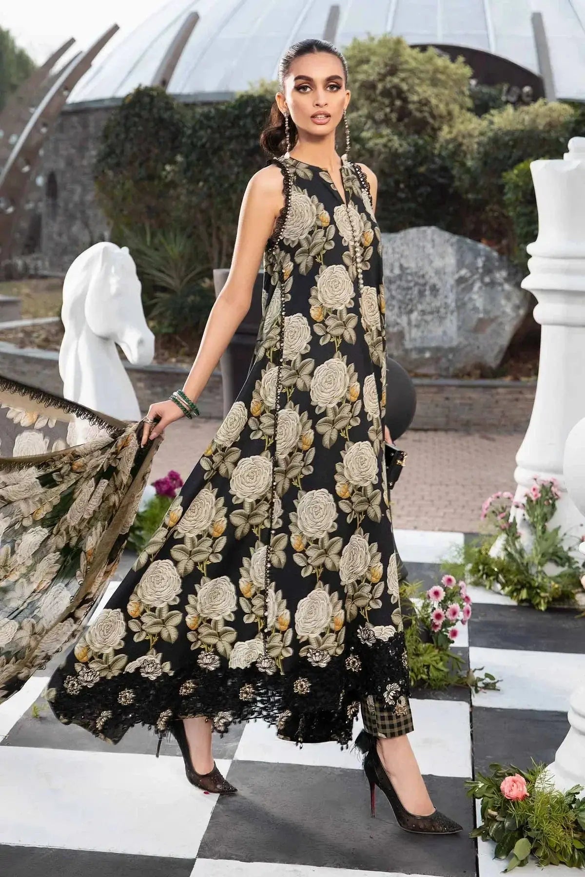 Maria B | M Prints Spring 24 | MPT-2103-B - Pakistani Designer Dress - by Maria B | Type: Luxury - 100% Original at Saira Sultan