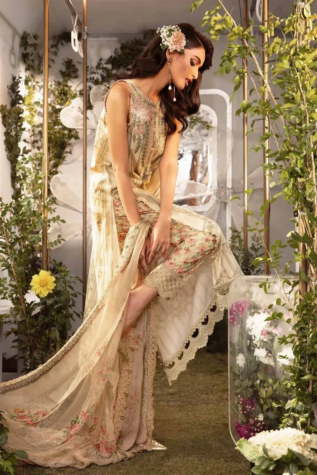 Maria B | M Prints Spring 24 | MPT-2104-A - Pakistani Designer Dress - by Maria B | Type: Luxury - 100% Original at Saira Sultan