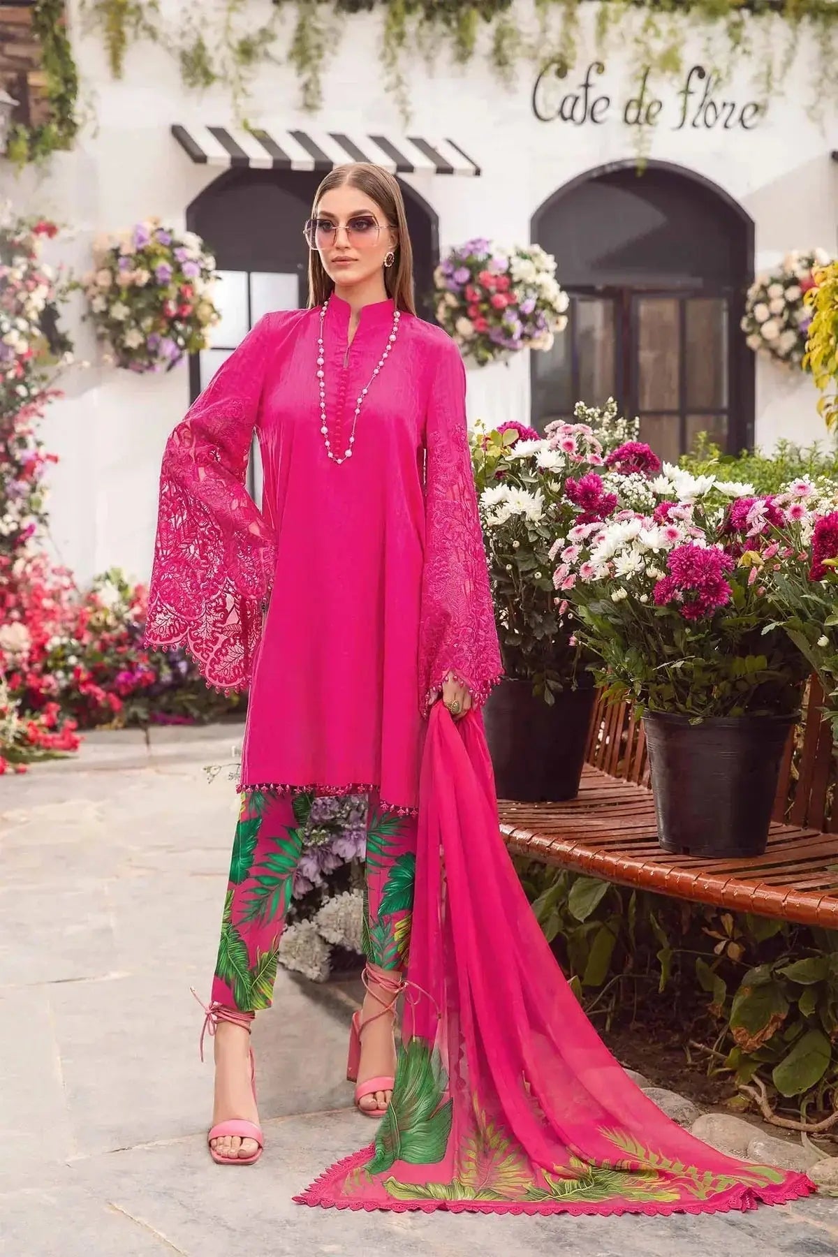Maria B | M Prints Spring 24 | MPT-2101-B - Pakistani Designer Dress - by Maria B | Type: Luxury - 100% Original at Saira Sultan