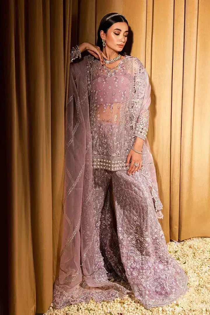 Maria Osama Khan | Dastaan Festive Formals 23 | Sona - Pakistani Designer Dress - by Maria Osama Khan | Type: Bridal - 100% Original at Saira Sultan