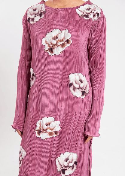 Maria Osama Khan | Claire Pleated Silk | Rosy - Pakistani Designer Dress - by Maria Osama Khan | Type: Formal - 100% Original at Saira Sultan