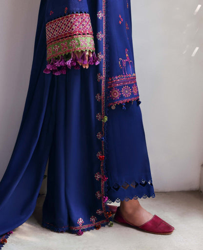 Republic Womenswear | Amaris Luxury Shawl 25 |Maris by Republic Womenswear - Designer Dress  - Type : Ladies Clothes - Available at Saira Sultan - 100% Original 
