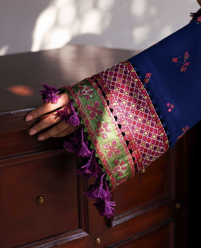 Republic Womenswear | Amaris Luxury Shawl 25 |Maris by Republic Womenswear - Designer Dress  - Type : Ladies Clothes - Available at Saira Sultan - 100% Original 