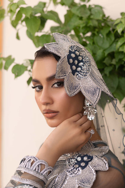 Maryam Hussain | Marwa Luxury Formals 24 | Zari - Pakistani Designer Dress - by Maryam Hussain | Type: Ladies Clothes - 100% Original at Saira Sultan
