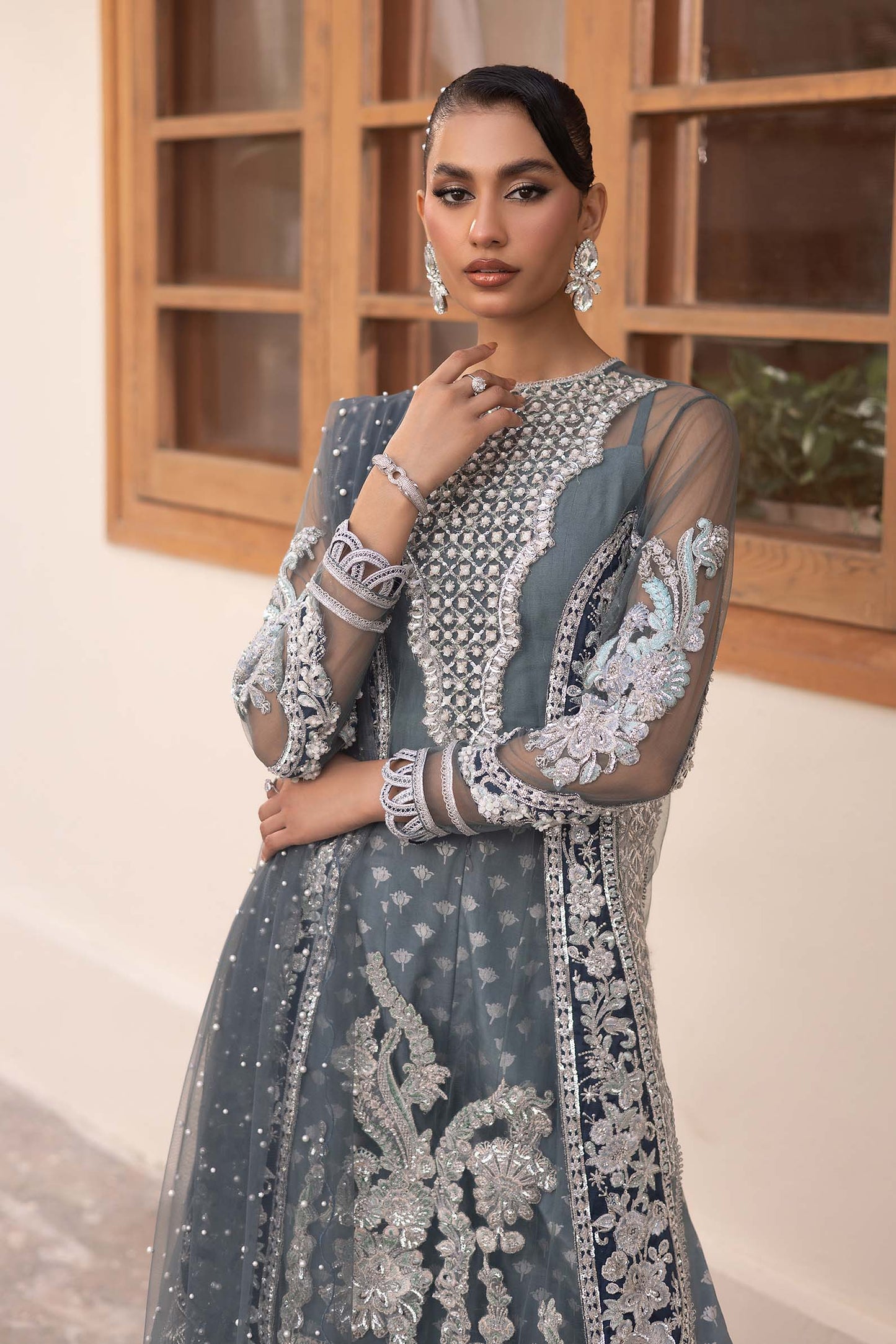 Maryam Hussain | Marwa Luxury Formals 24 | Zari - Pakistani Designer Dress - by Maryam Hussain | Type: Ladies Clothes - 100% Original at Saira Sultan
