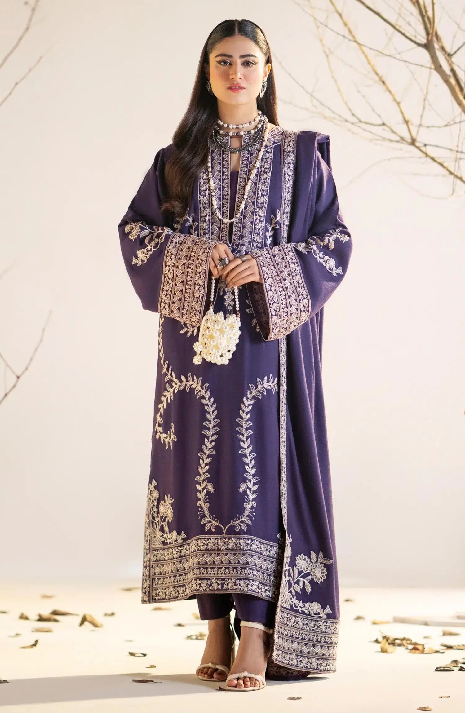 Maryum N Maria | Shehr Bano Winter 23 | - Pakistani Designer Dress - by Maryum N Maria | Type: Luxury - 100% Original at Saira Sultan