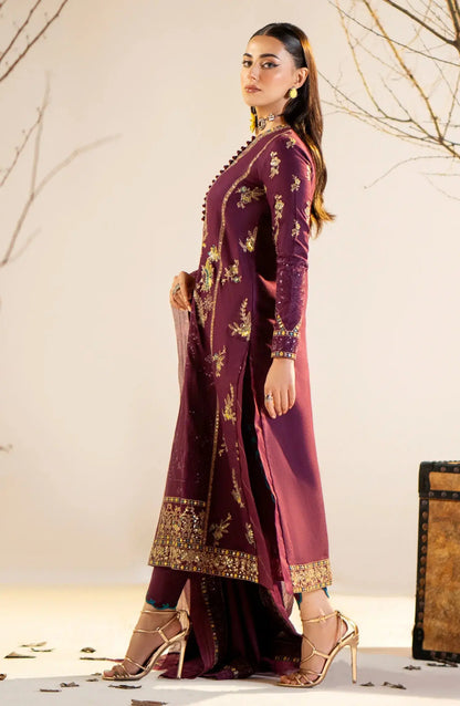 Maryum N Maria | Shehr Bano Winter 23 | JANEA MW23565 - Pakistani Designer Dress - by Maryum N Maria | Type: Luxury - 100% Original at Saira Sultan