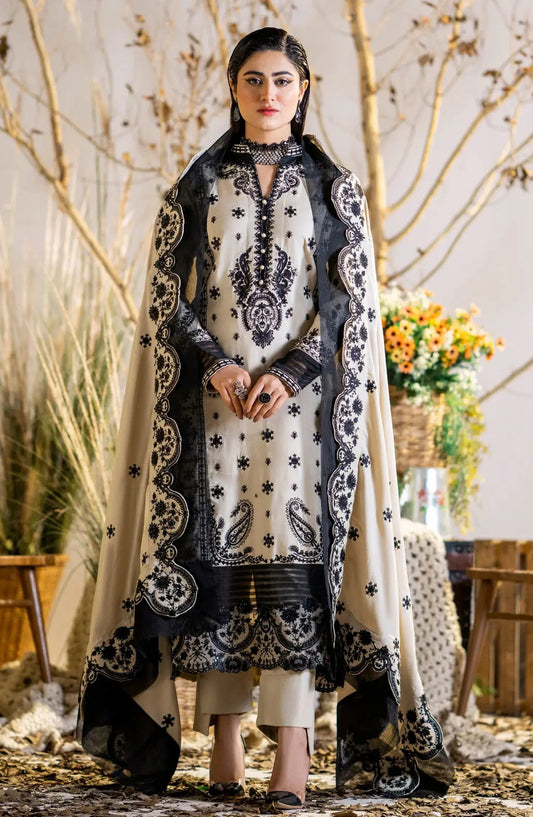 Maryum N Maria | Shehr Bano Winter 23 | SIMRAN MW23555 - Pakistani Designer Dress - by Maryum N Maria | Type: Luxury - 100% Original at Saira Sultan