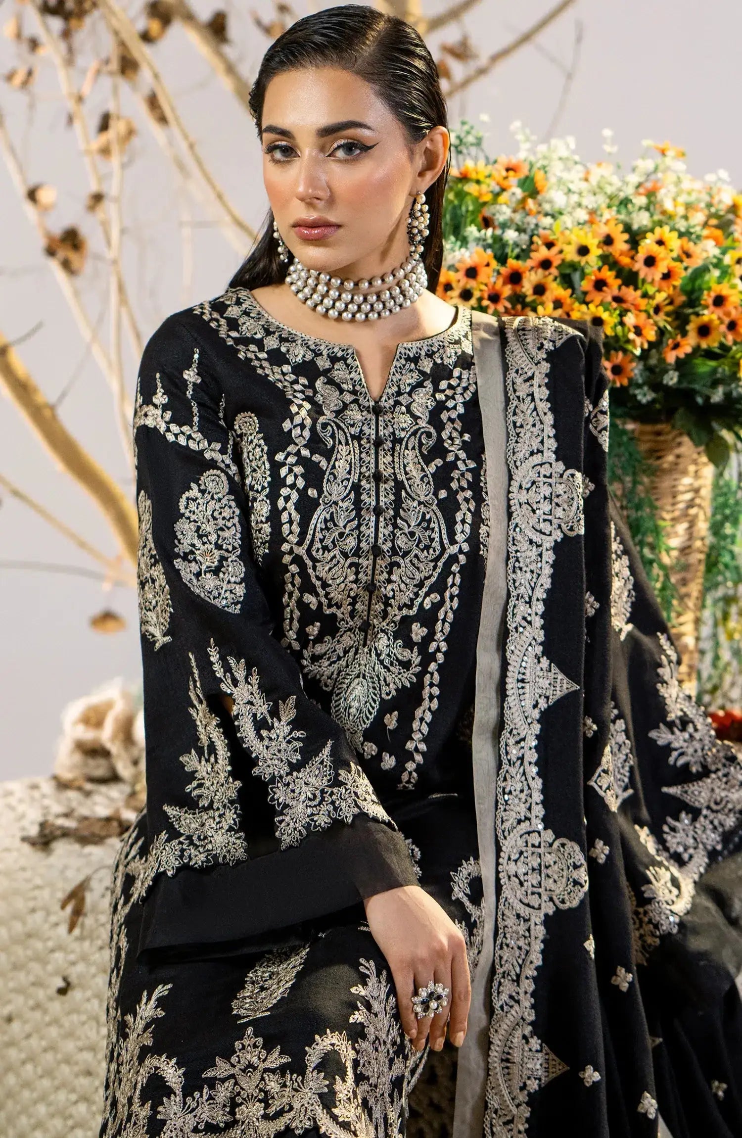 Maryum N Maria | Shehr Bano Winter 23 | KAJOL MW23561 - Pakistani Designer Dress - by Maryum N Maria | Type: Luxury - 100% Original at Saira Sultan