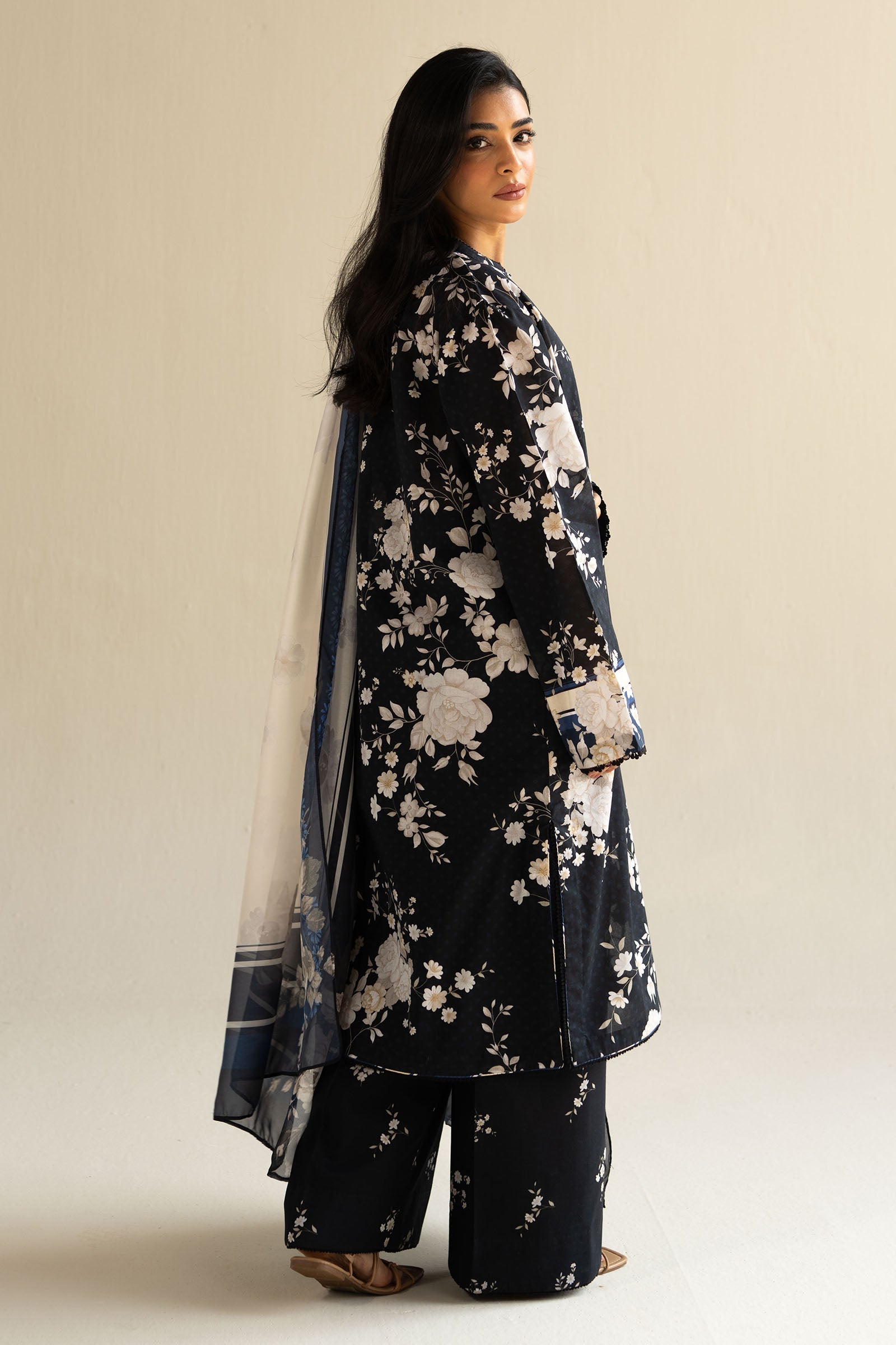 Zara Shahjahan | Coco Prints 25 | Mia-5B S Black Lawn