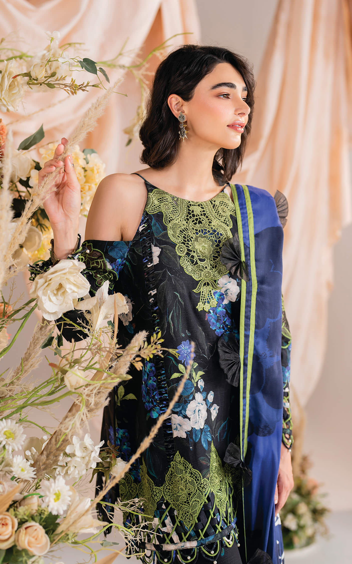 Asifa and Nabeel | Winter Meraki 24 | Midnight-MW-02 - Pakistani Designer Dress - by Asifa and Nabeel | Type: Ladies Clothes - 100% Original at Saira Sultan