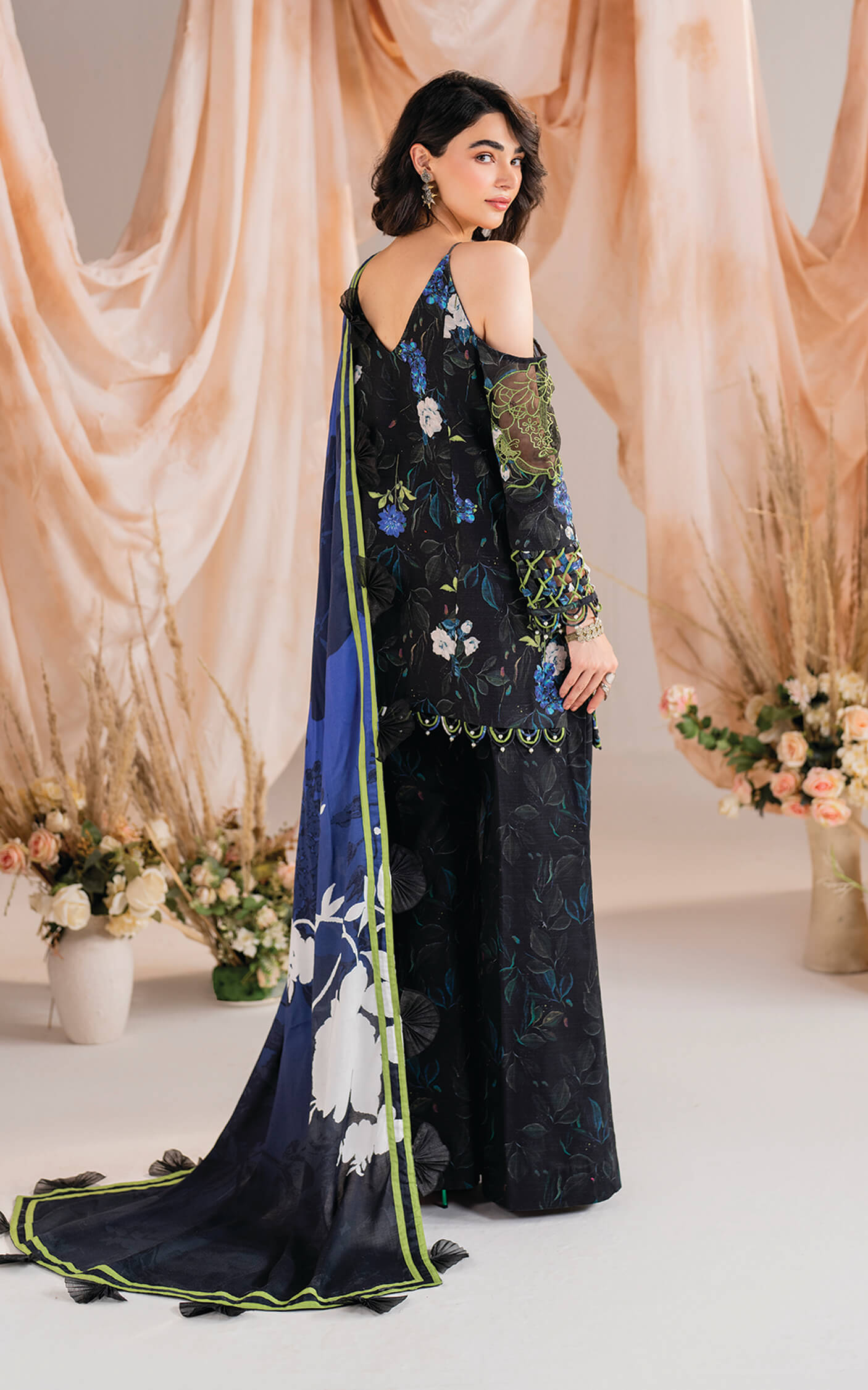Asifa and Nabeel | Winter Meraki 24 | Midnight-MW-02 - Pakistani Designer Dress - by Asifa and Nabeel | Type: Ladies Clothes - 100% Original at Saira Sultan
