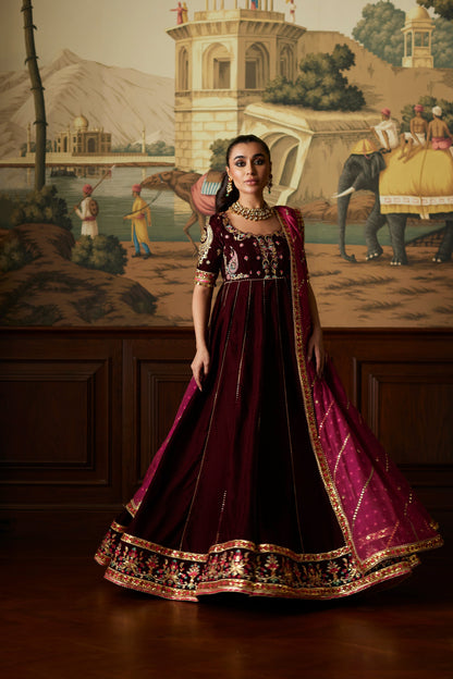 Mina Hassan | Velvet Luxe | Daaniya L Maroon Velvet