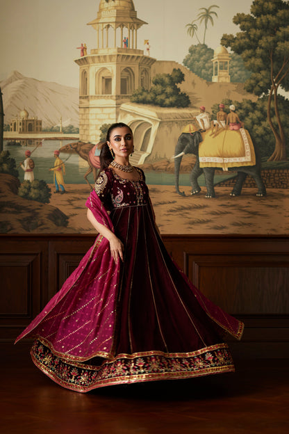 Mina Hassan | Velvet Luxe | Daaniya XL Maroon Velvet