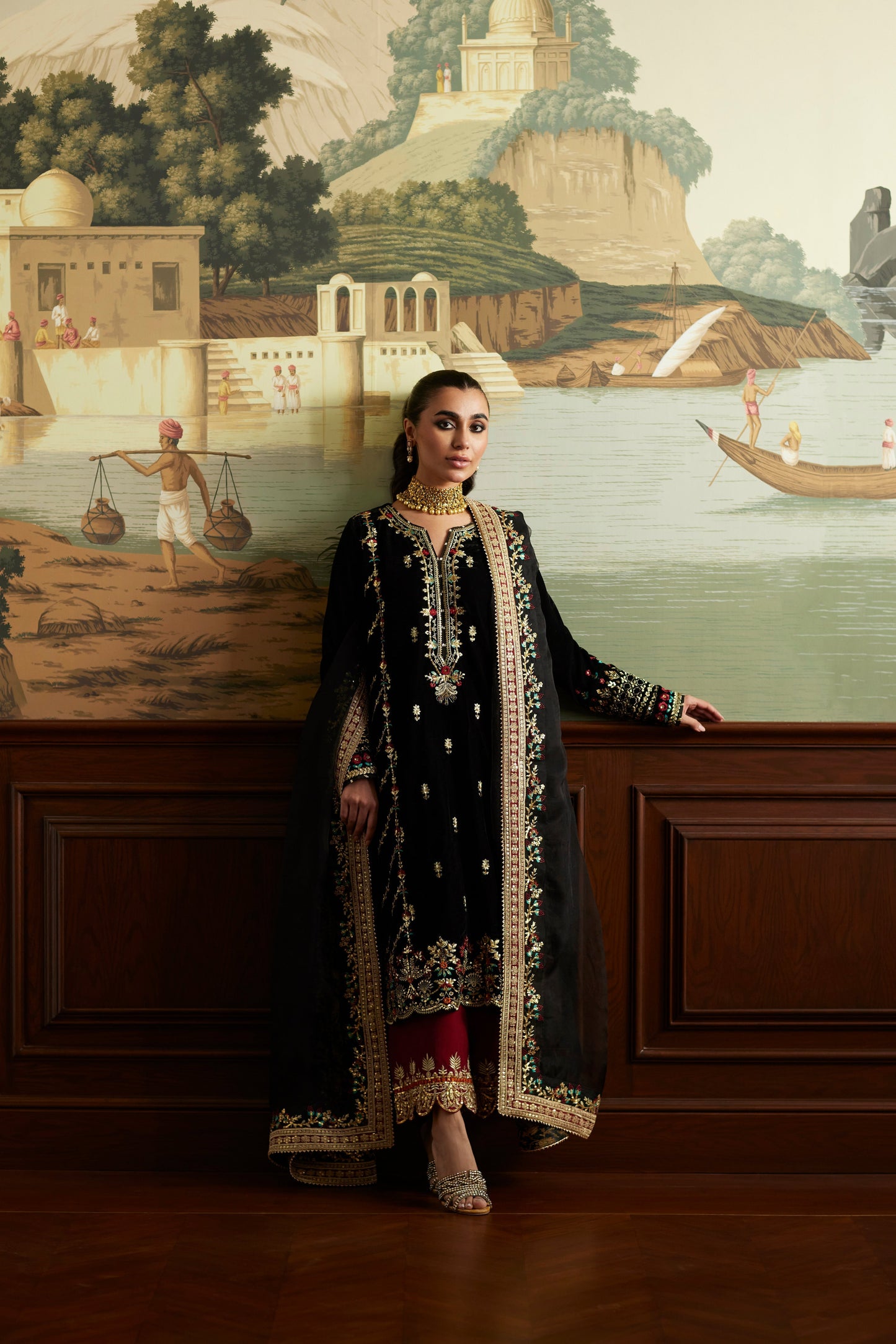 Mina Hassan | Velvet Luxe | Jahan XS Black Velvet