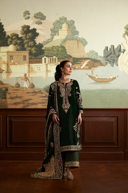 Mina Hassan | Velvet Luxe | Zehra XS Bottle Green Velvet