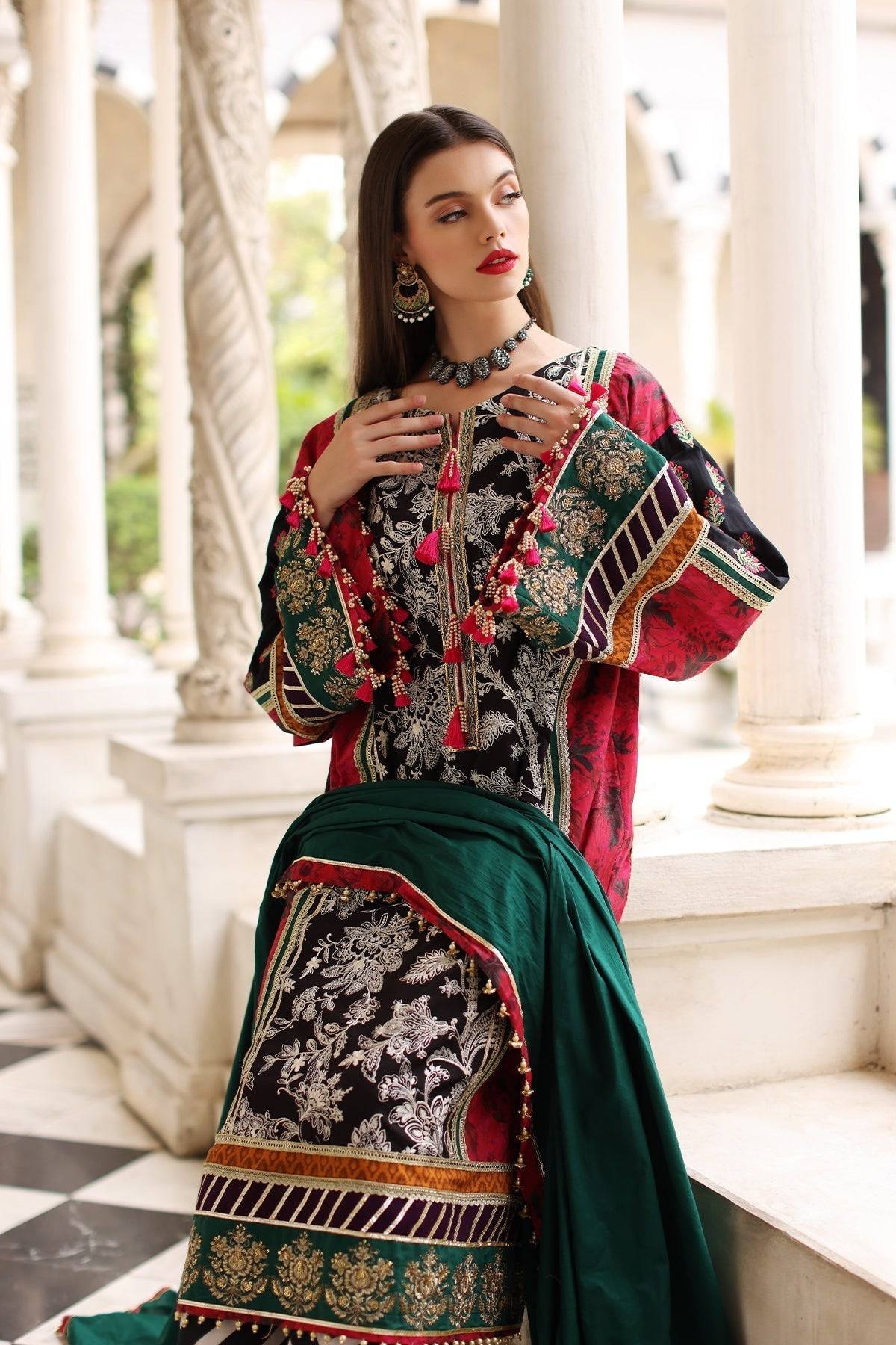 Mina Kashif | Festive Lawn | Karine - Pakistani Designer Dress - by Mina Kashif | Type: Luxury - 100% Original at Saira Sultan
