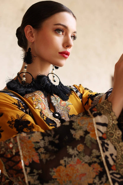 Mina Kashif | Festive Lawn | Leyla - Pakistani Designer Dress - by Mina Kashif | Type: Luxury - 100% Original at Saira Sultan